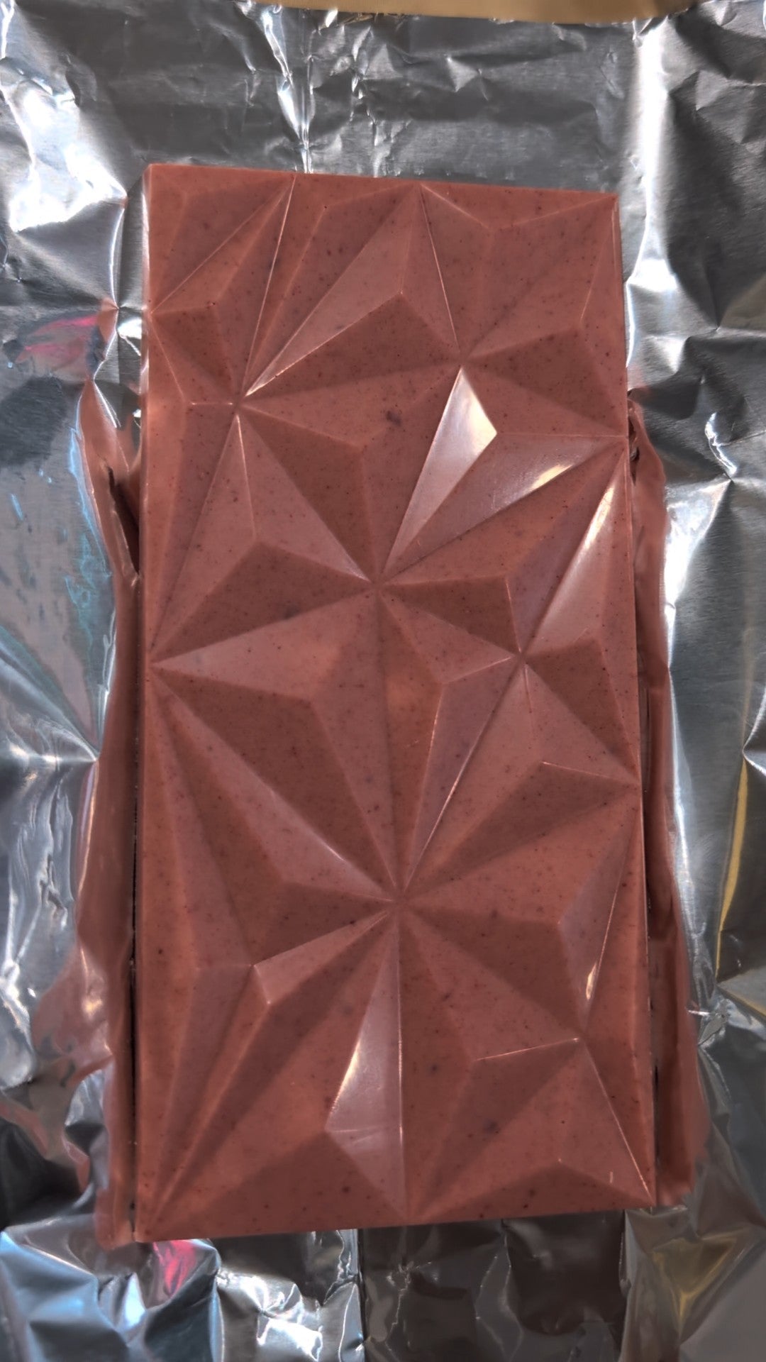 Strawberry White Chocolate Bar